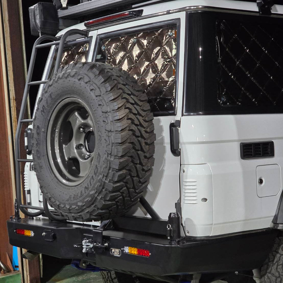 2007+,2024+ Toyota LC76,LC78 Rear Swing Bumper Tire Carrier (リアスイングバンパータイヤキャリアLC76,LC78)