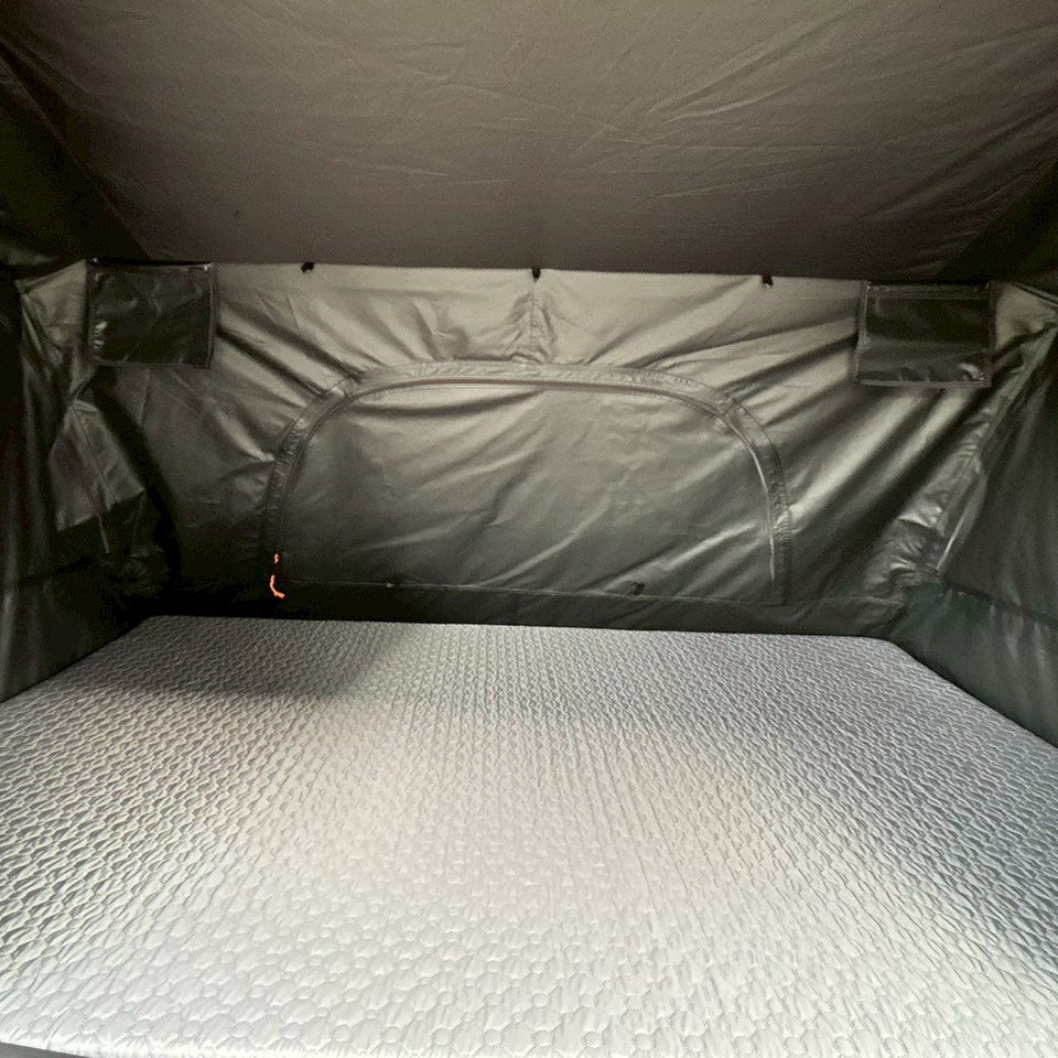 SOFT TOP ROOF TENT SIERRA 1.5（ソフトトップテントシエラ1.5）