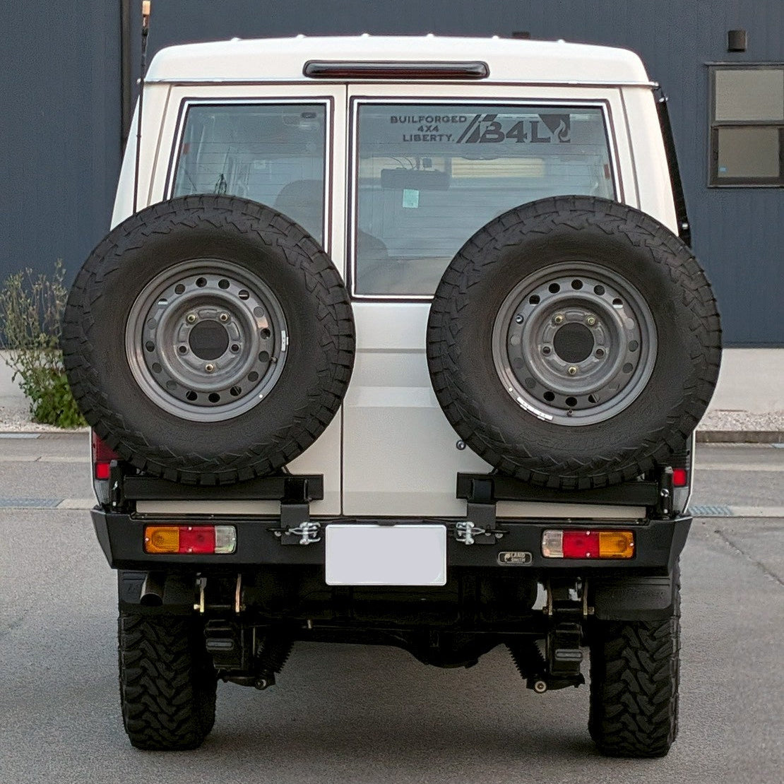 2007＋ TOYOTA LC78 REAR SWING BUMPER TIRE CARRIER(リアスイングバンパータイヤキャリアLC78 )