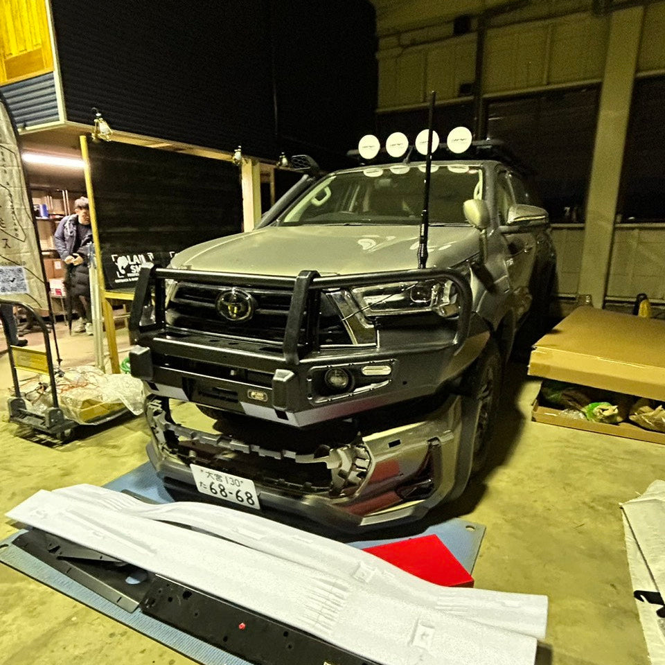 2020+ X and Z Toyota Hilux BULL BAR（後期型 X , Z 専用）